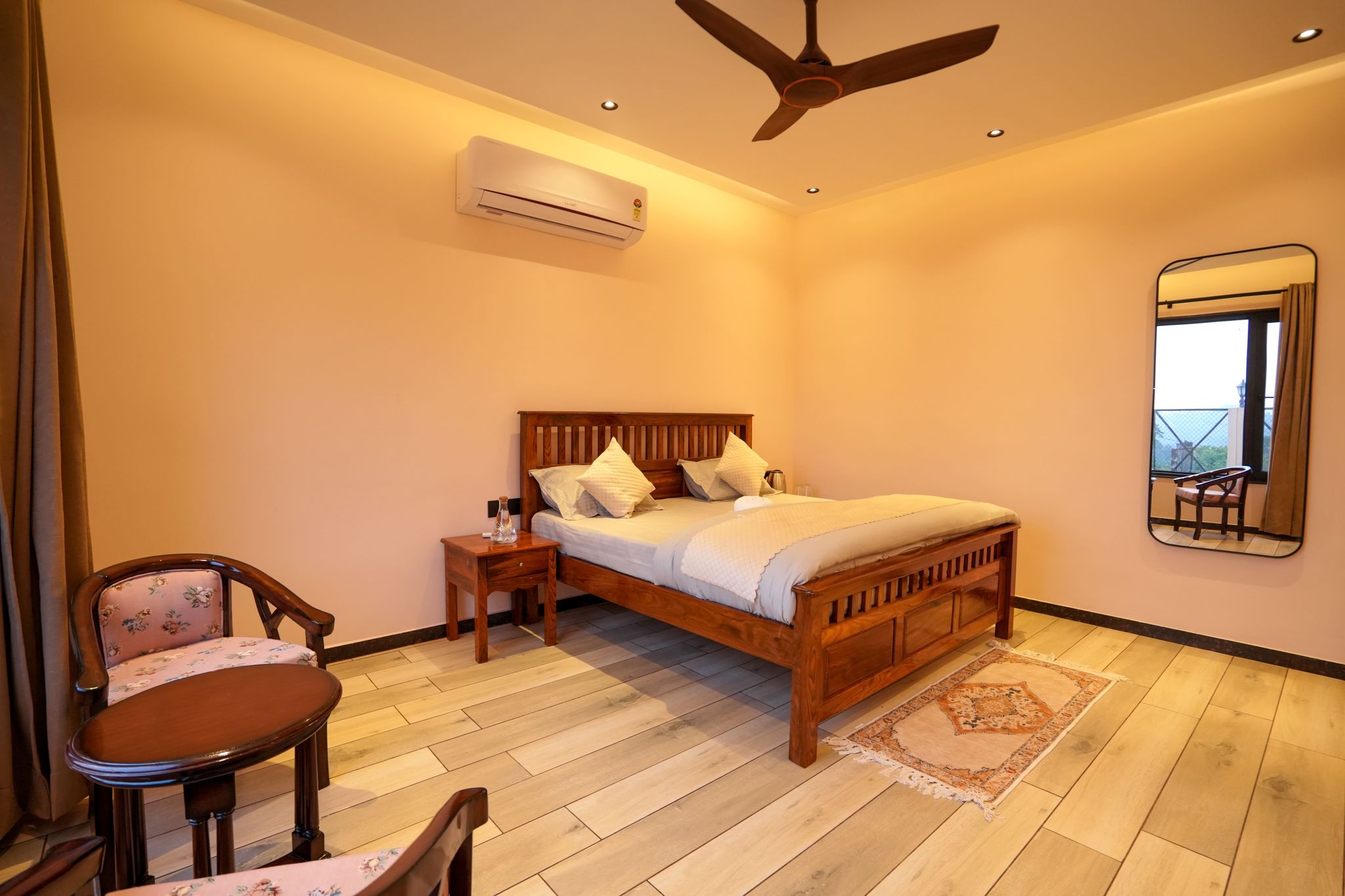 Lacus Boutique Villa Superior Room 5