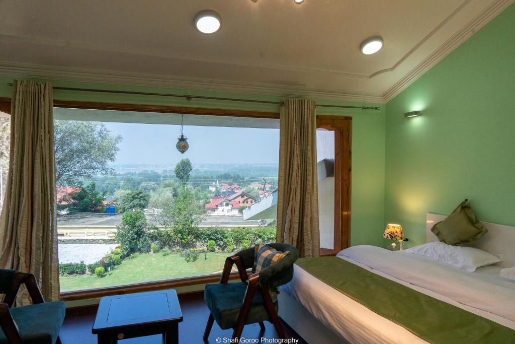 Orania Luxury Villa Superior Room 18