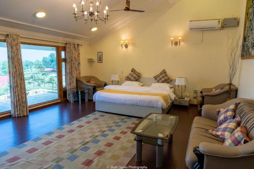 Orania Luxury Villa Superior Room 17