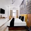 Clubhouse Vytilla Kochi by CheckIn