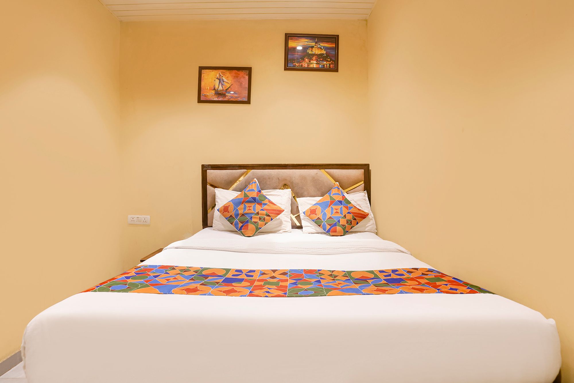 FabHotel Grand Palace