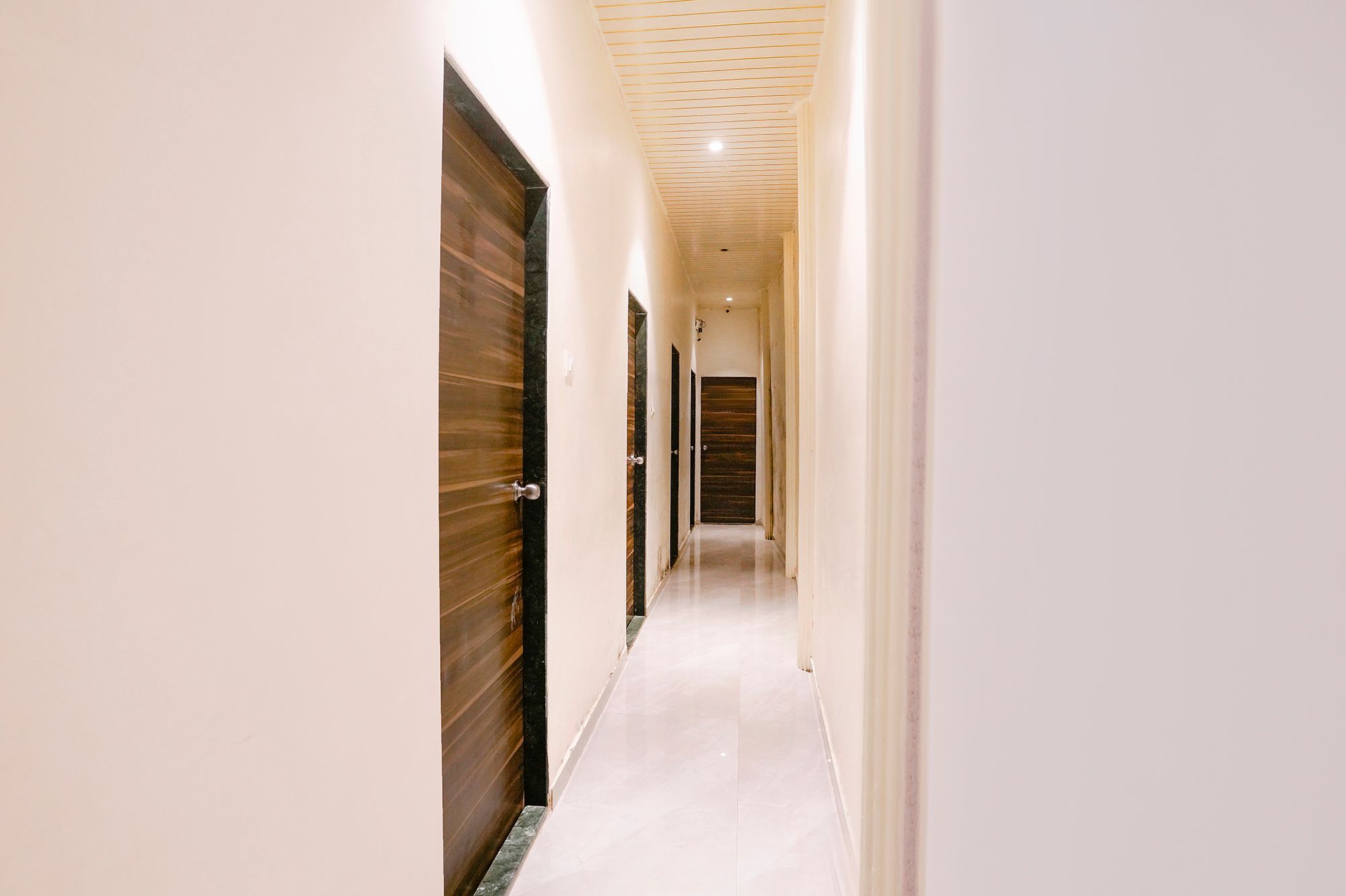 FabHotel Grand Palace