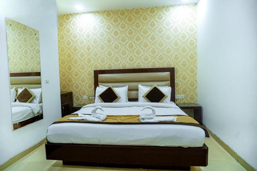 Hotel MJ Inn