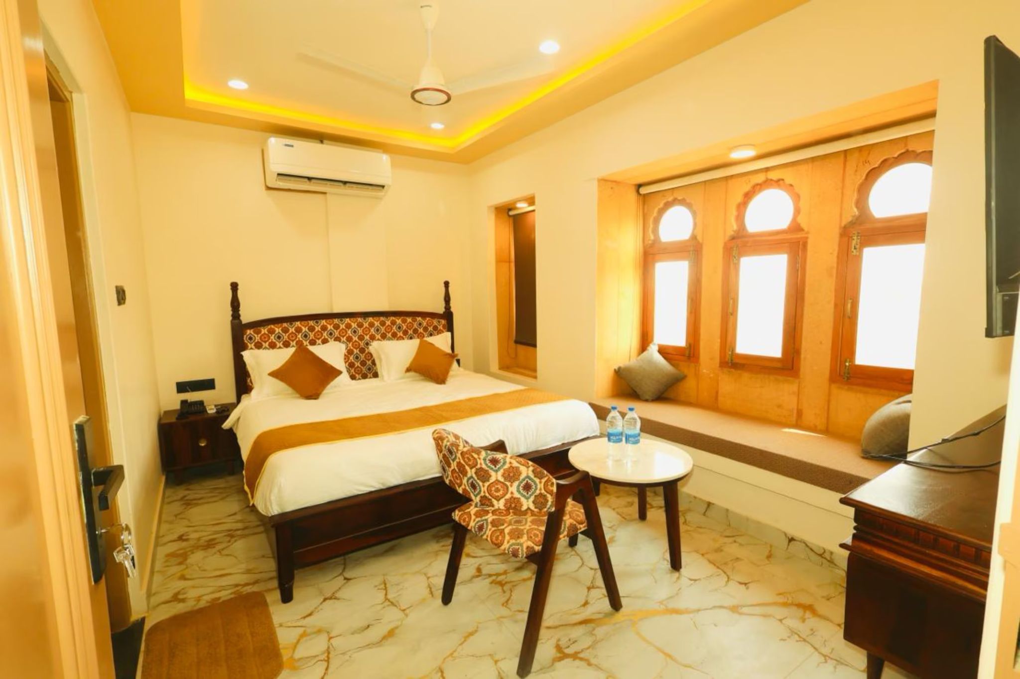 JIGYASA PALACE HOTEL