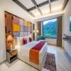 Crestorio Resort & Spa