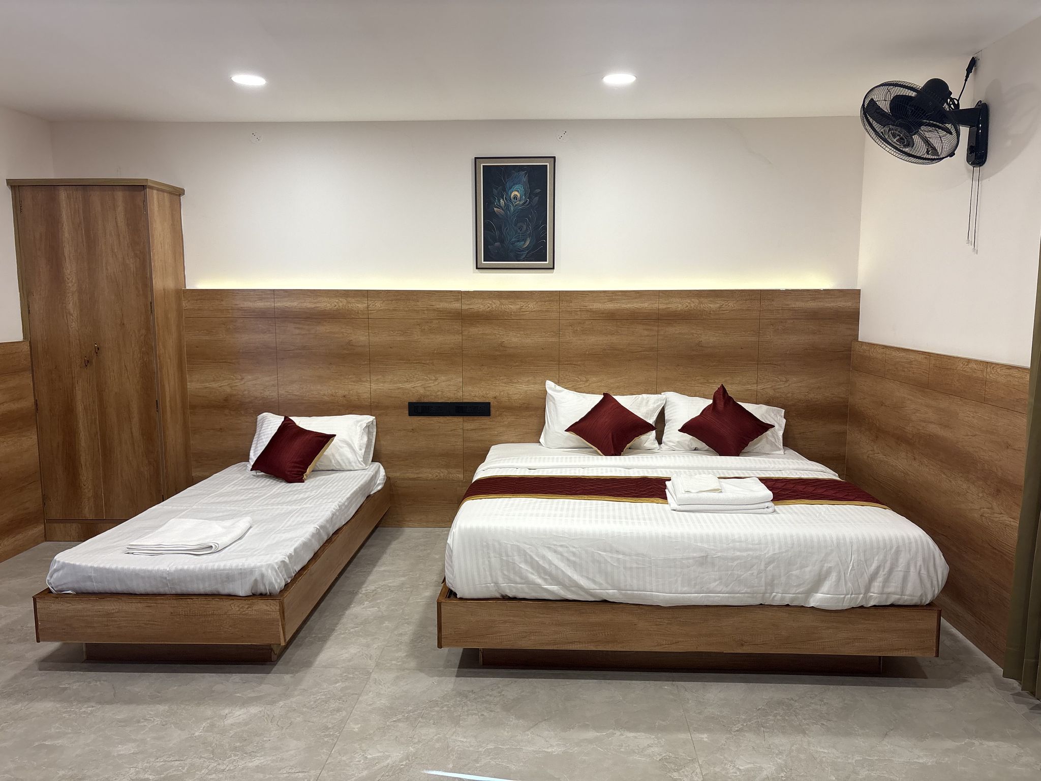 Adikesh Residency FAMILYROOM 2