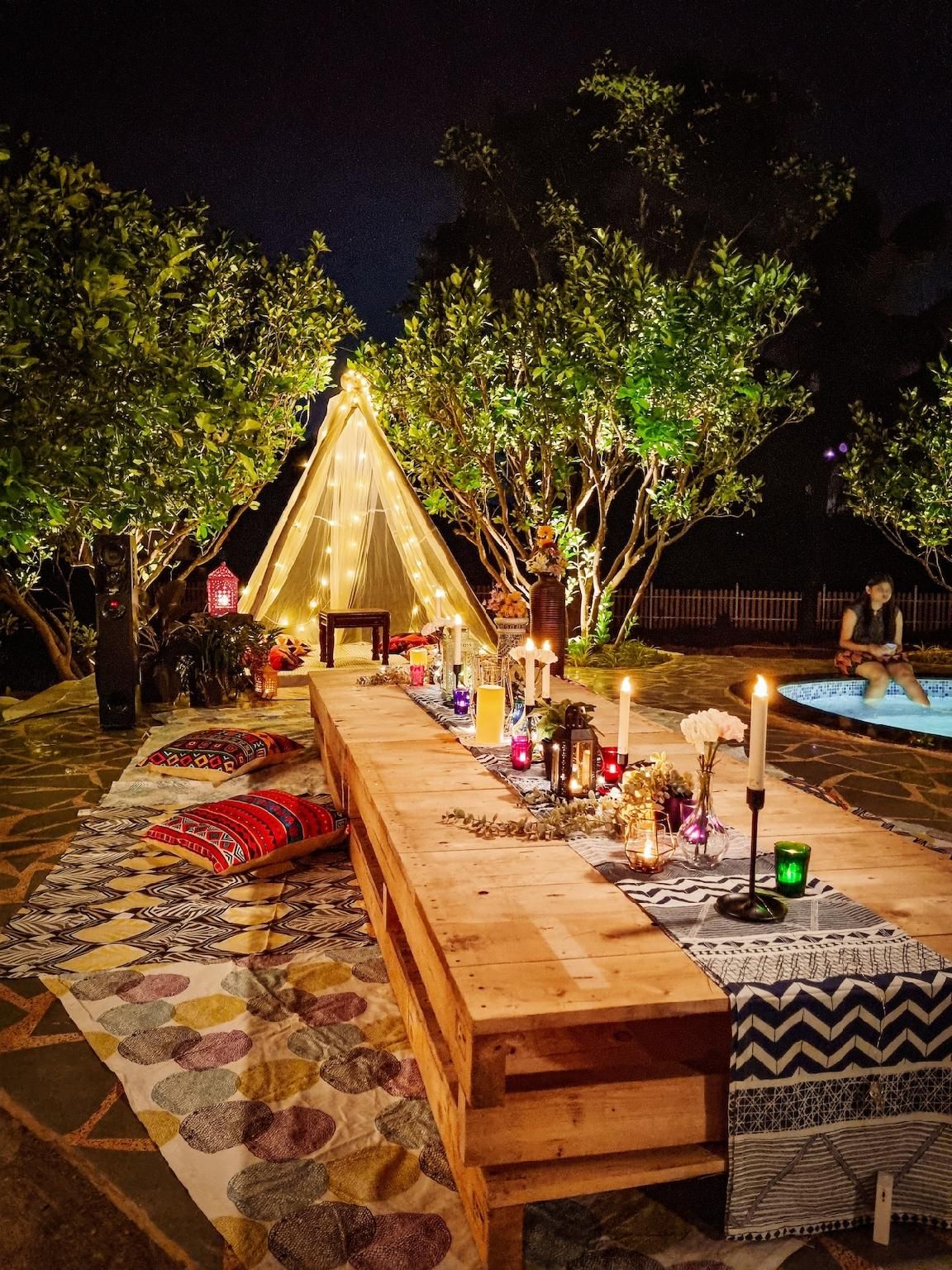 Food & Dining