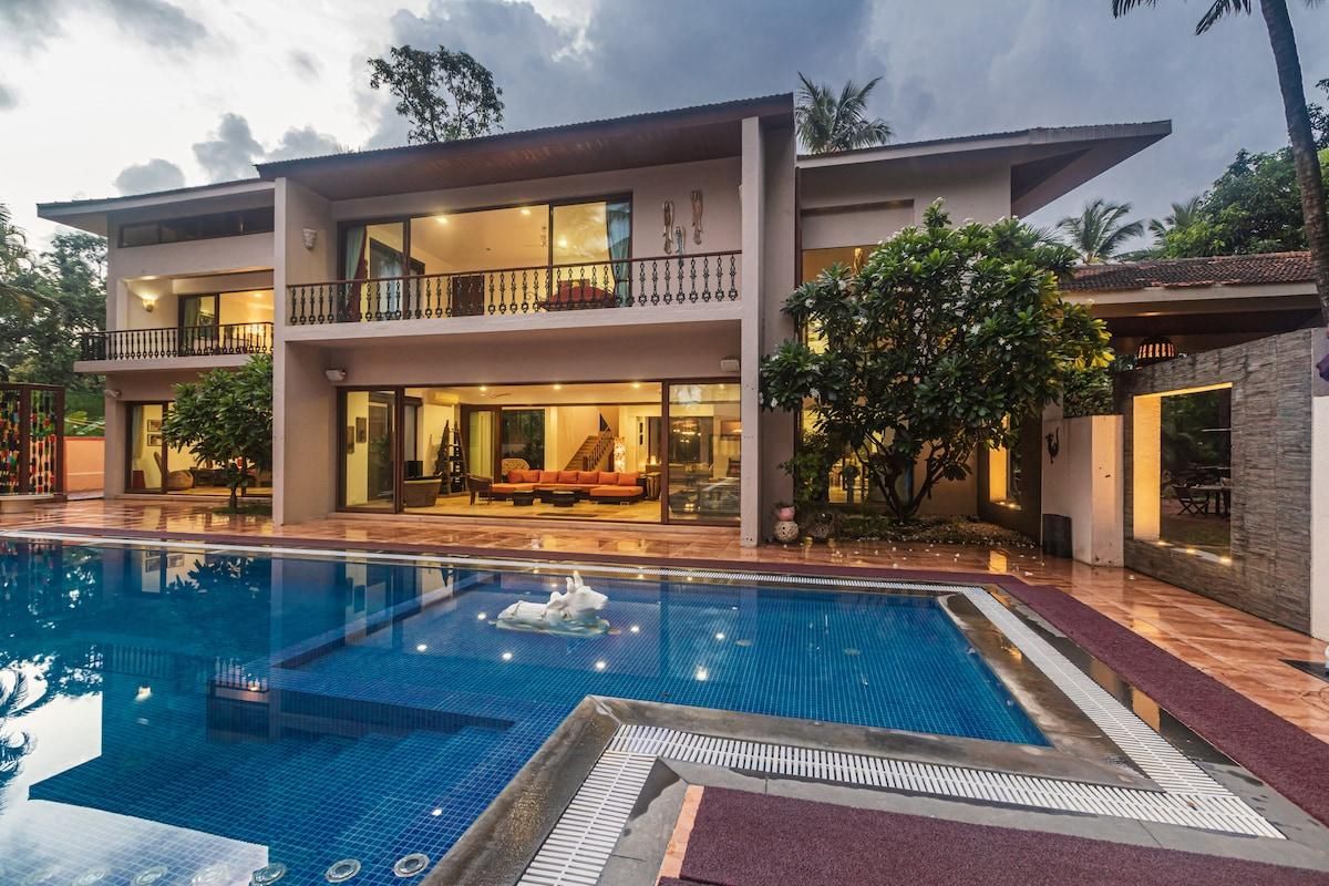 SaffronStays Casa Del Palms, 8BHK Villa Alibaug