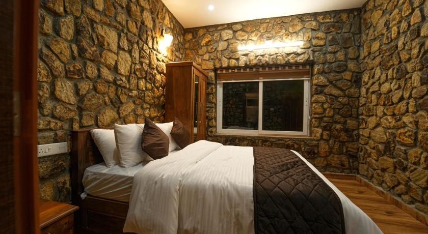 Stone Castle Private Villa by VOYE HOMES Villa 6