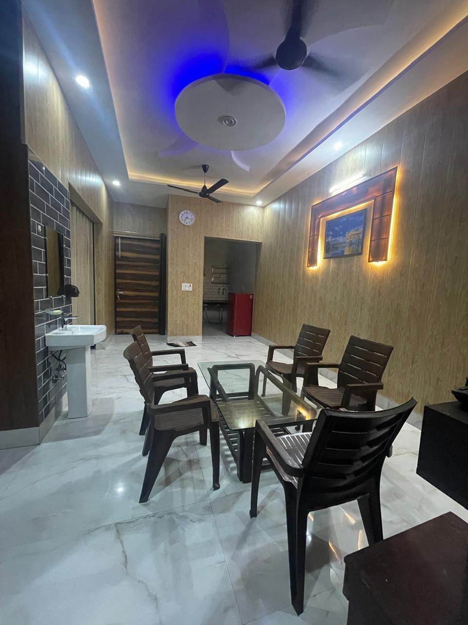 Independent Home,2Bed Room,2 Bath,Fully Furnished.