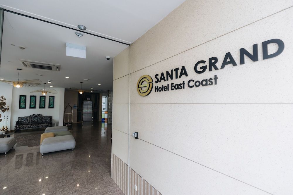 undefined Santa Grand Hotel East Coast, a NuVe Group Collection 3