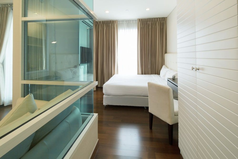 IVY THONGLOR 55 1-Bedroom Executive
