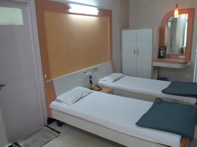 Family Ac Three Persons