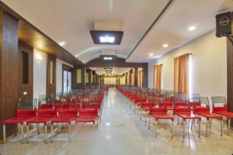 undefined Hotel Annamalai International 7