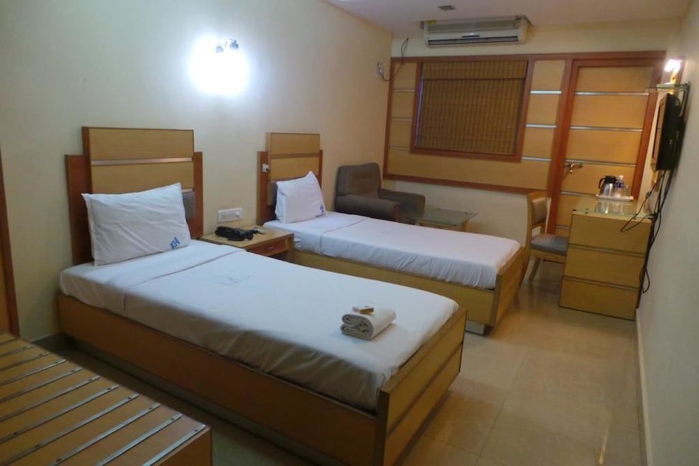 City Double or Twin Room, 2 Bedrooms, Accessible, Non Smoking