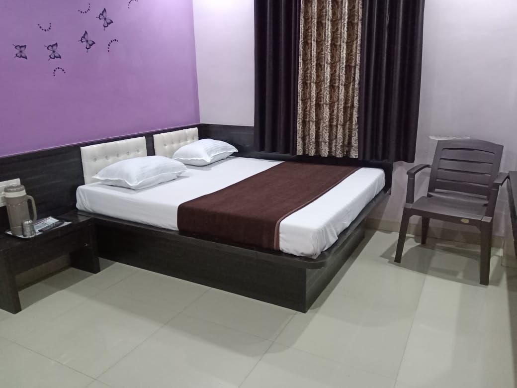 Sai Balaji Residency Shirdi Double Bed Room Non AC 16