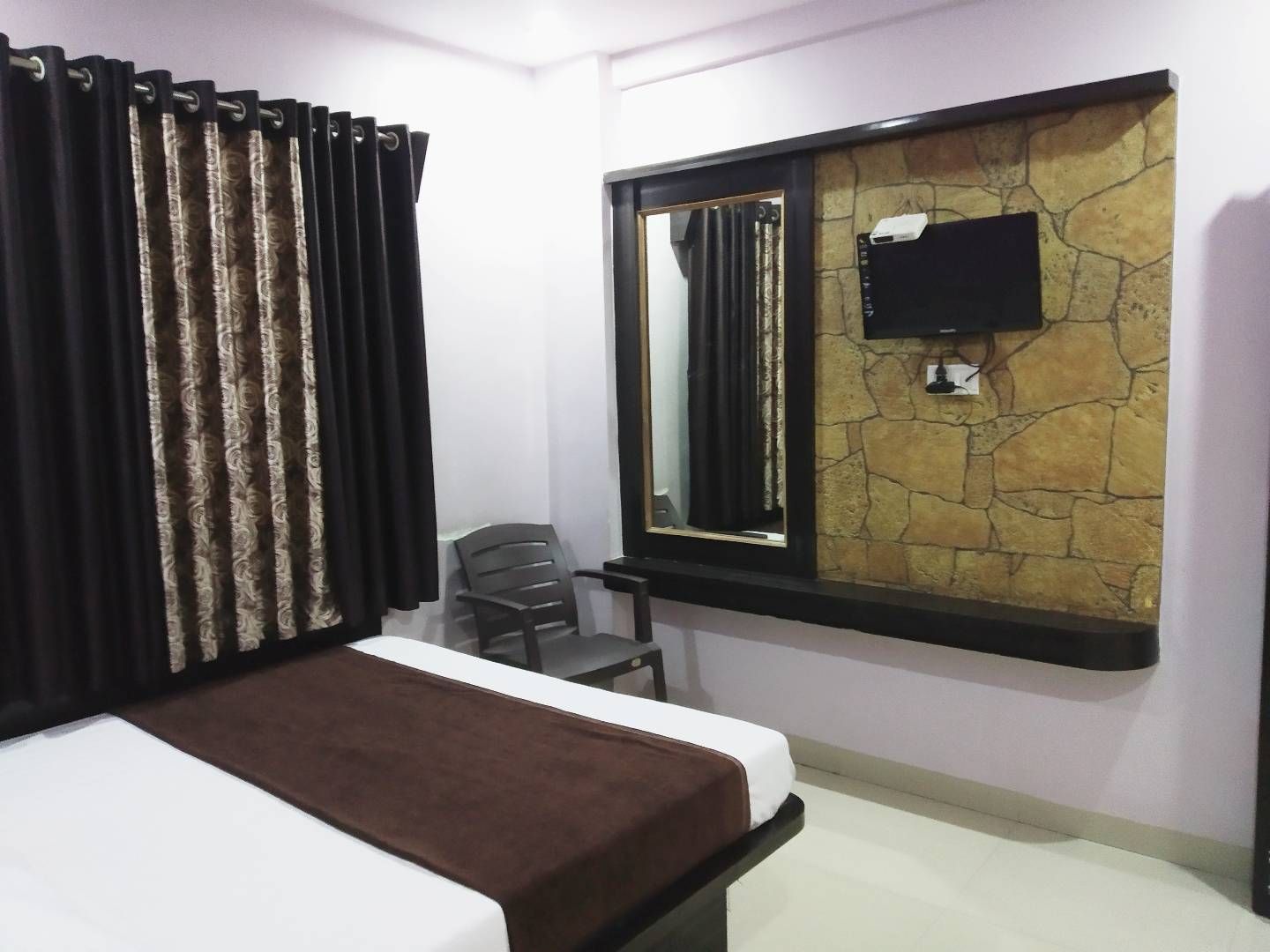 Sai Balaji Residency Shirdi Double Bed Room Non AC 22
