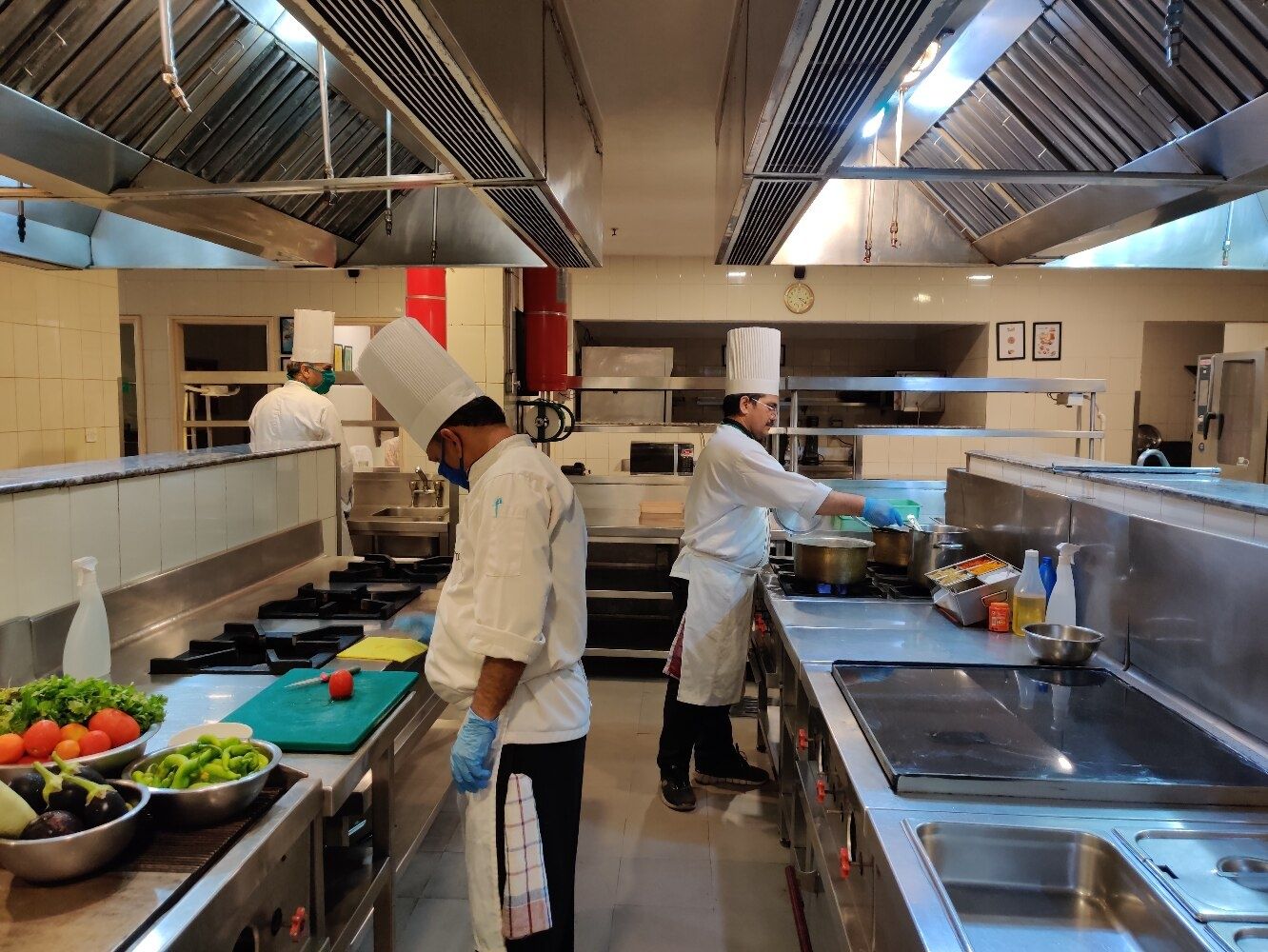 Food & Dining