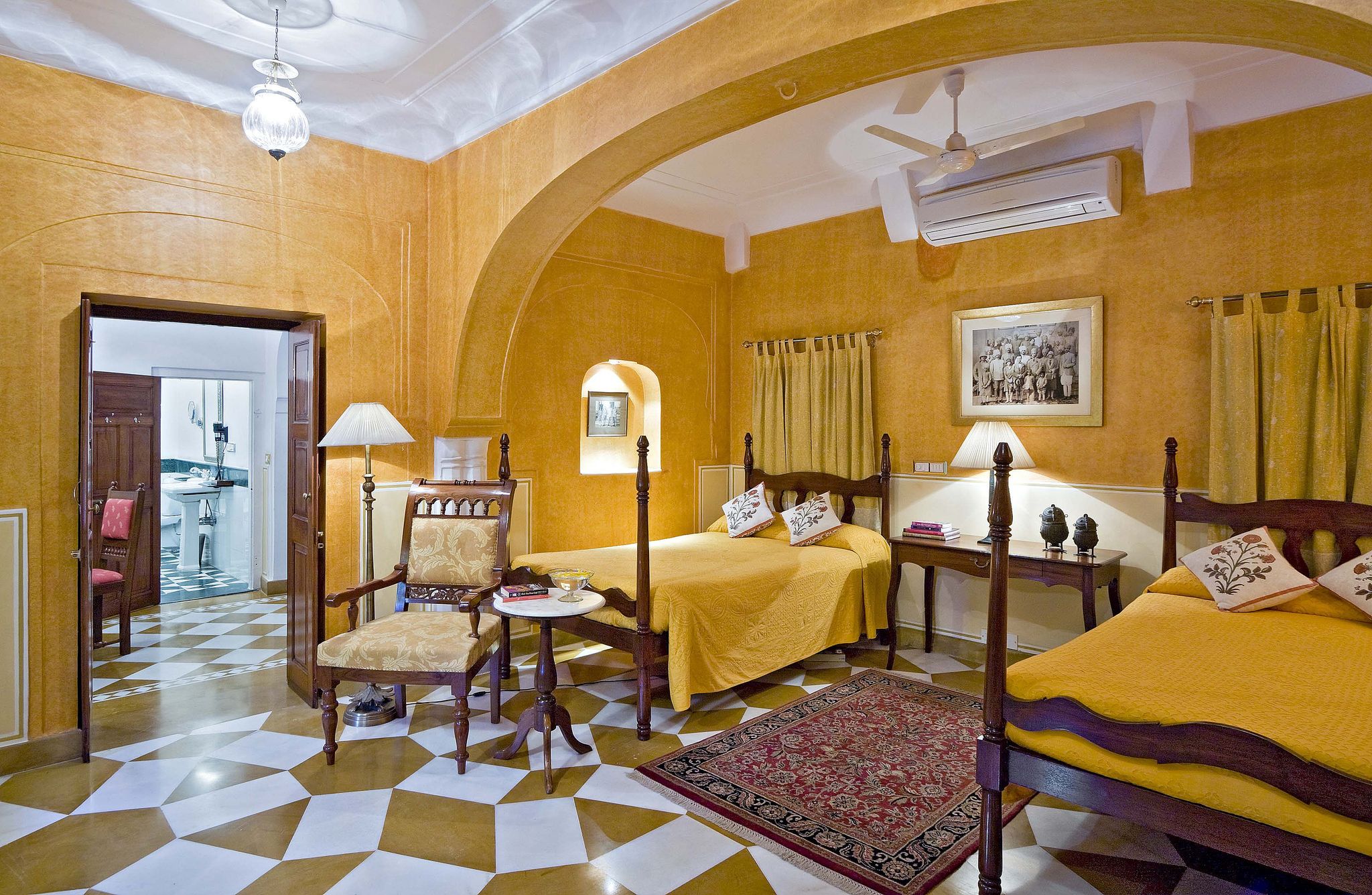 Samode Haveli Deluxe Room 3