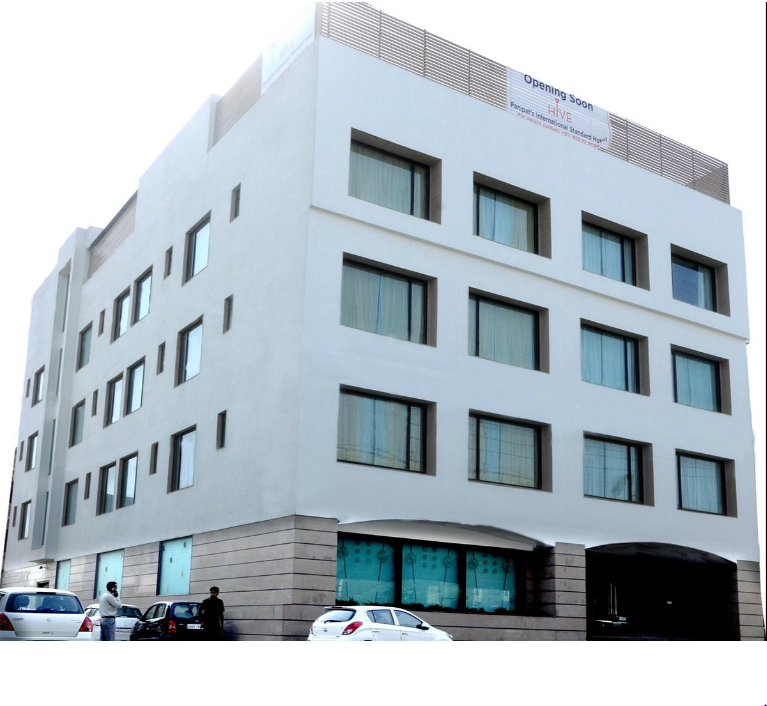 undefined Hotel Hive 9