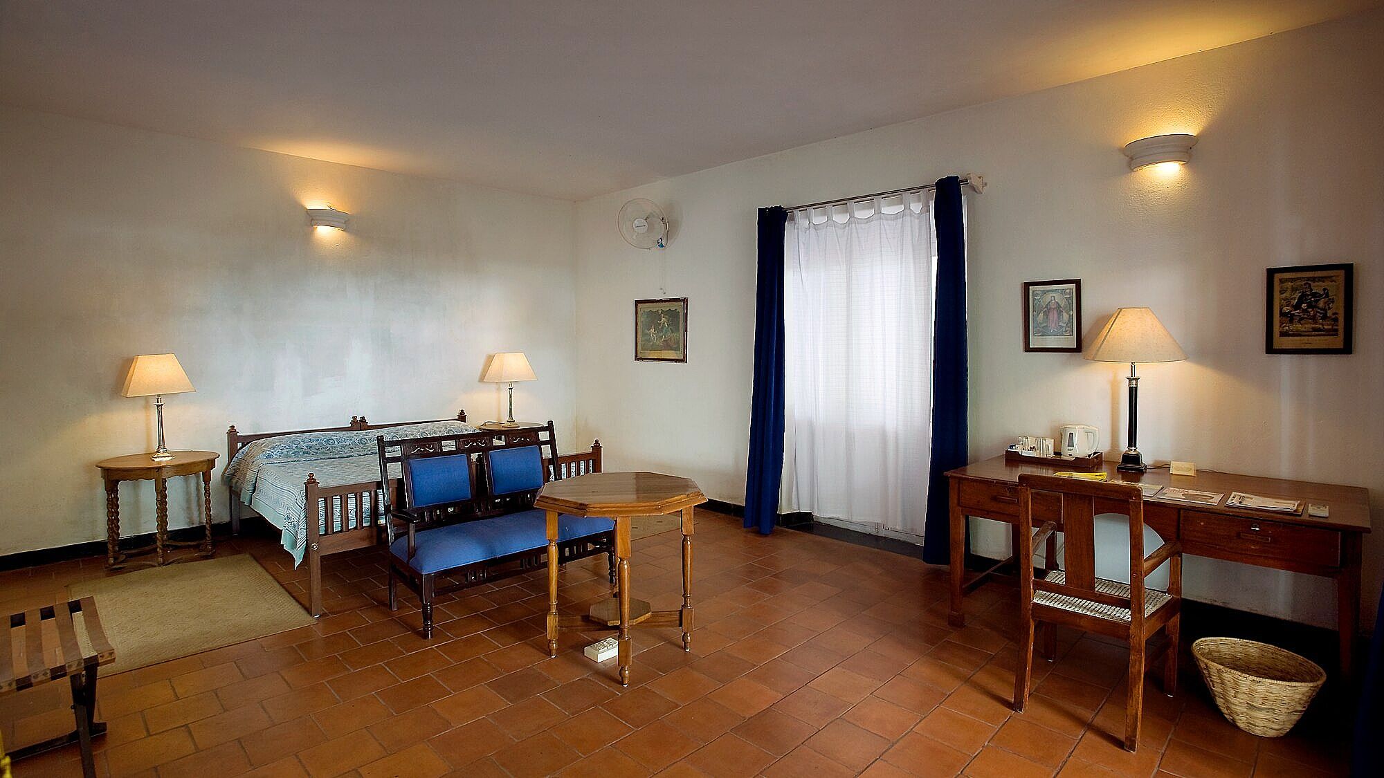 Neemrana Tower House HERITAGE OLD-WORLD 4