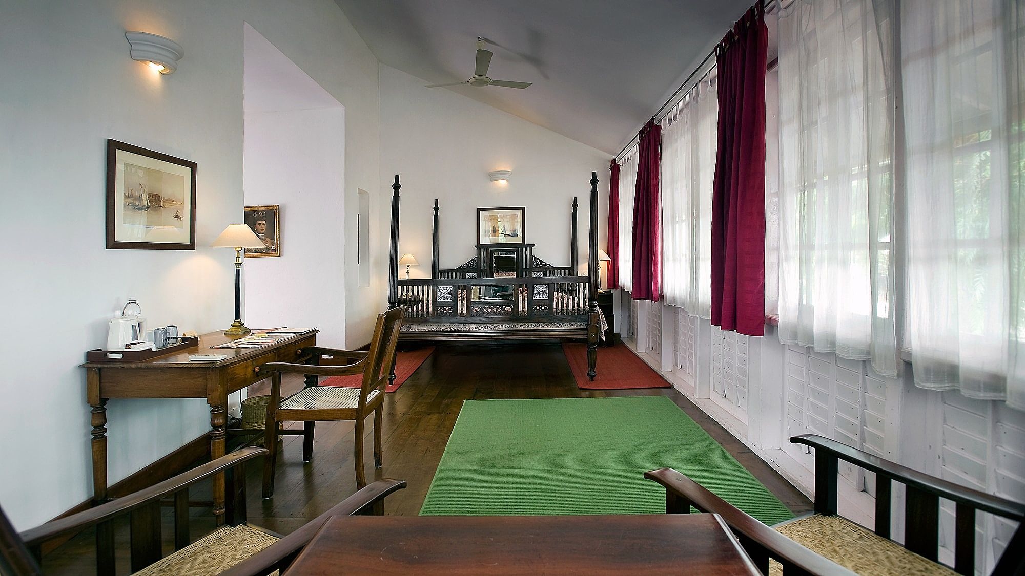 Neemrana Tower House Mateu 2