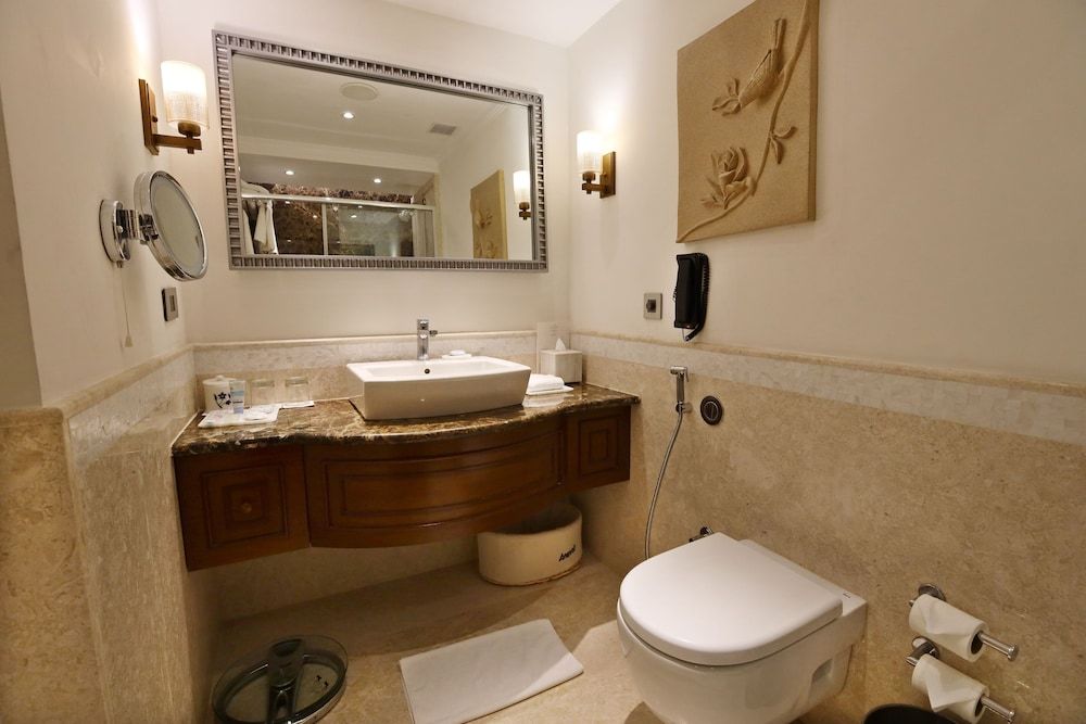 ITC Windsor, A Luxury Collection Hotel, Bengaluru Room, Tower 5