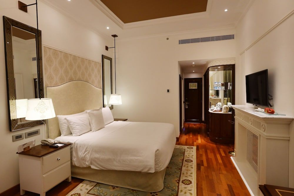 ITC Windsor, A Luxury Collection Hotel, Bengaluru Room, Tower 3