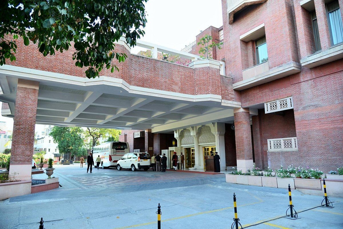 Hotel Exterior