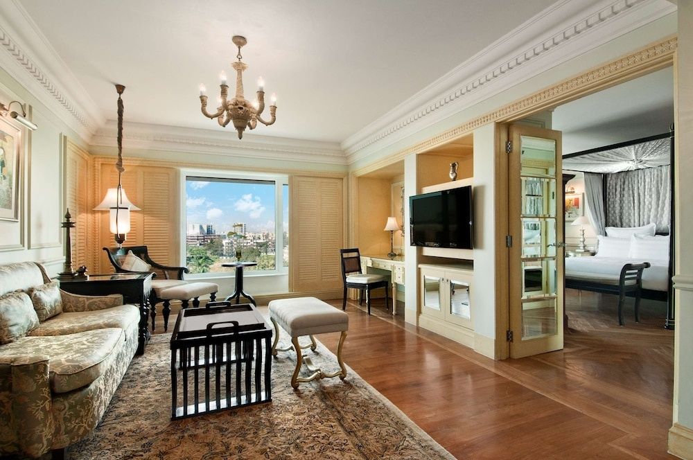 Hilton Mumbai International Airport King Majestic Suite 3