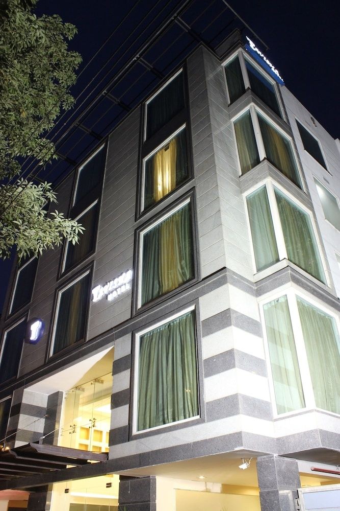 undefined Tavisha Hotel 9