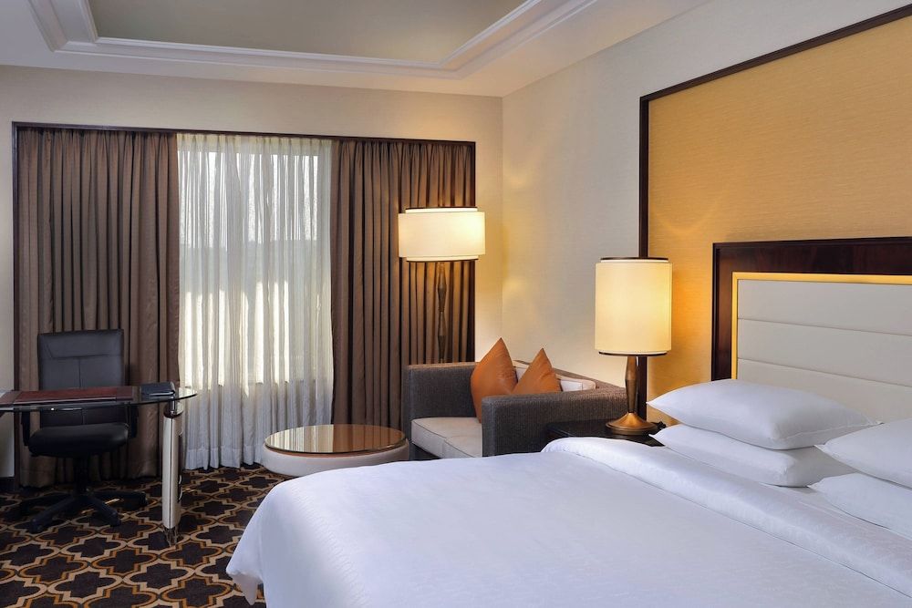 undefined Sheraton Grand Pune Bund Garden Hotel 6