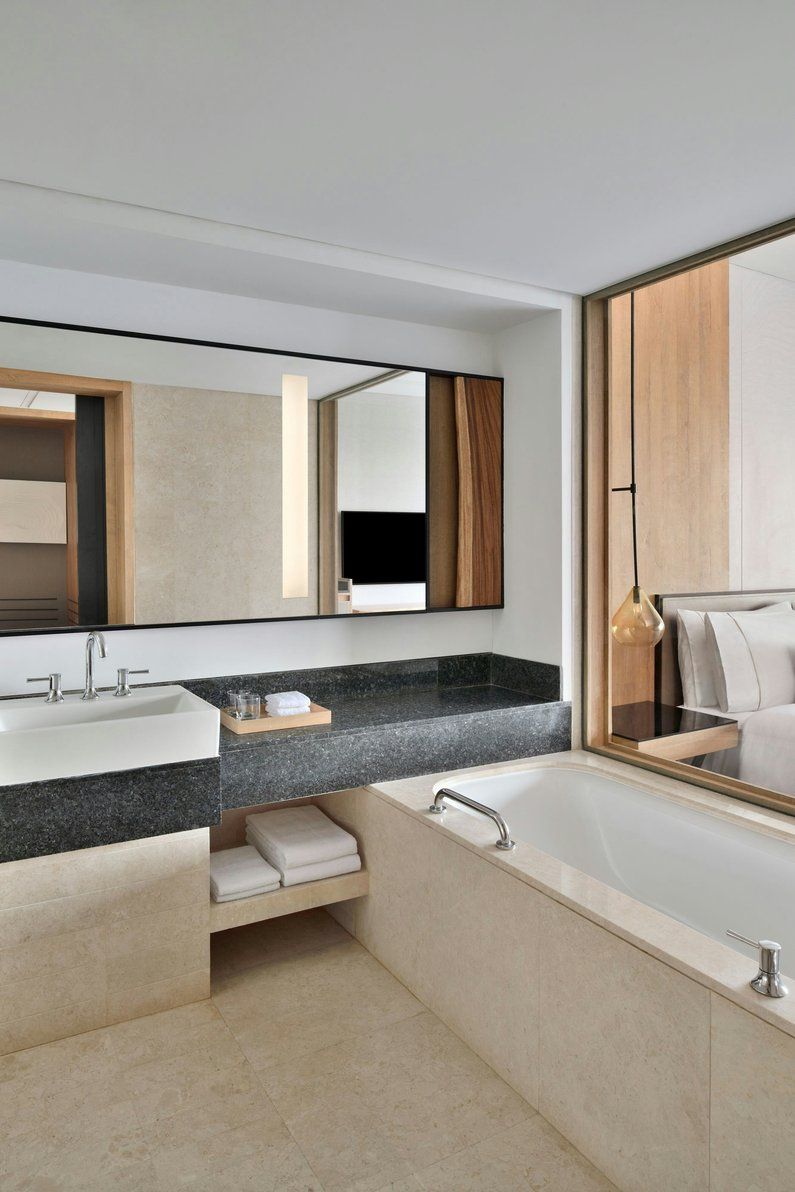 Hill View, Larger Guest room, 2 Double