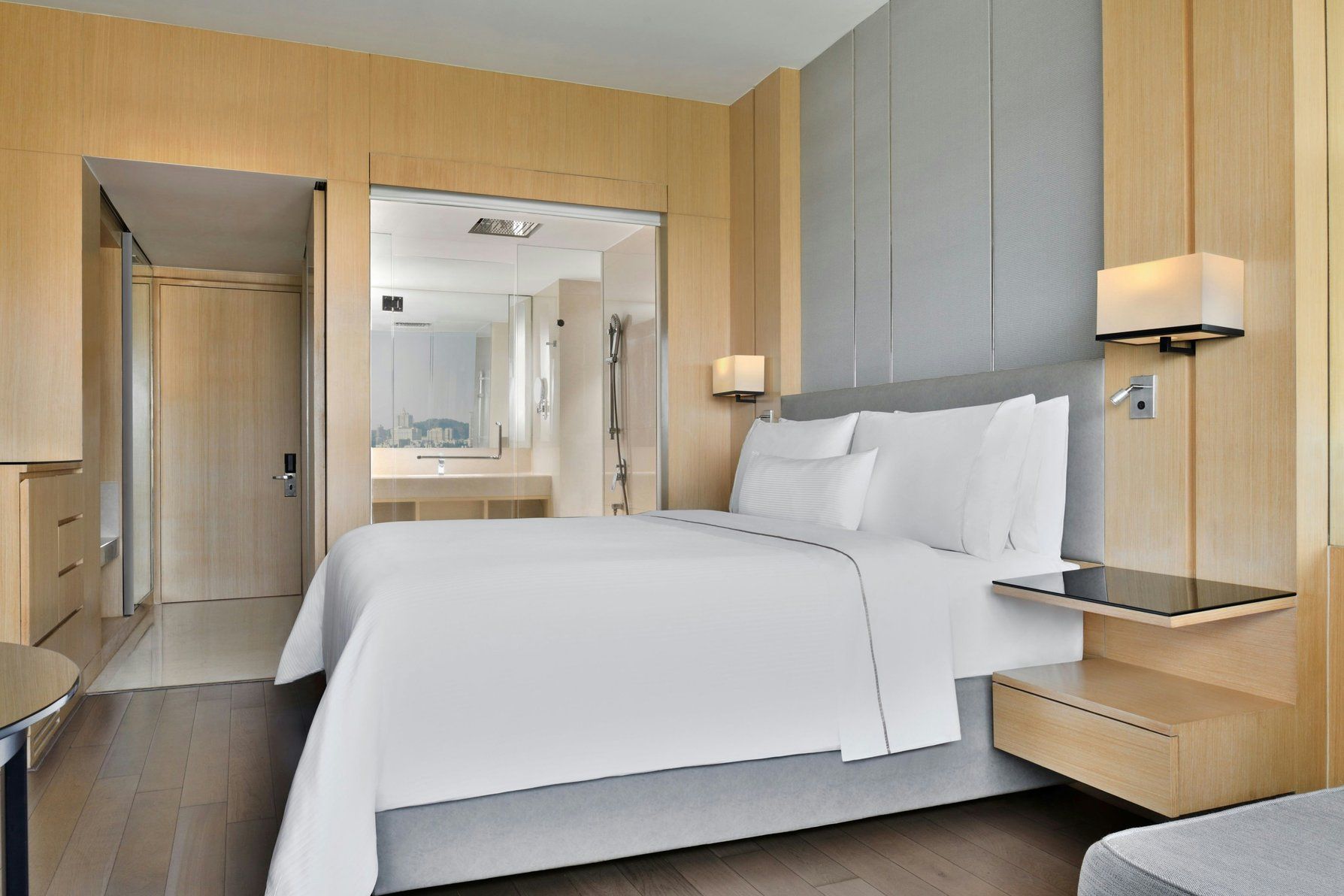 The Westin Mumbai Powai Lake Hill View, Guest room, 1 King