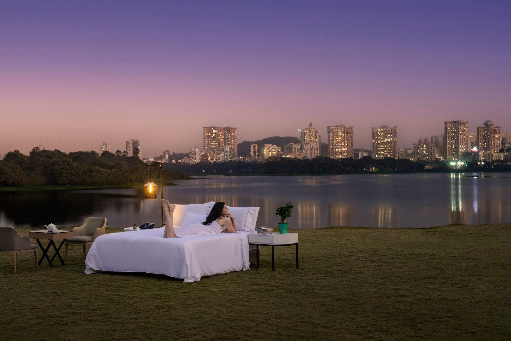 Heavenly Bed by the Lake
