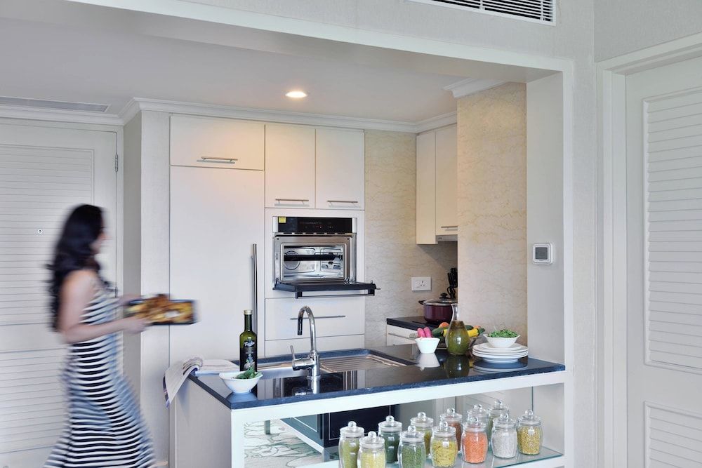 undefined Lakeside Chalet, Mumbai - Marriott Executive Apartments 6