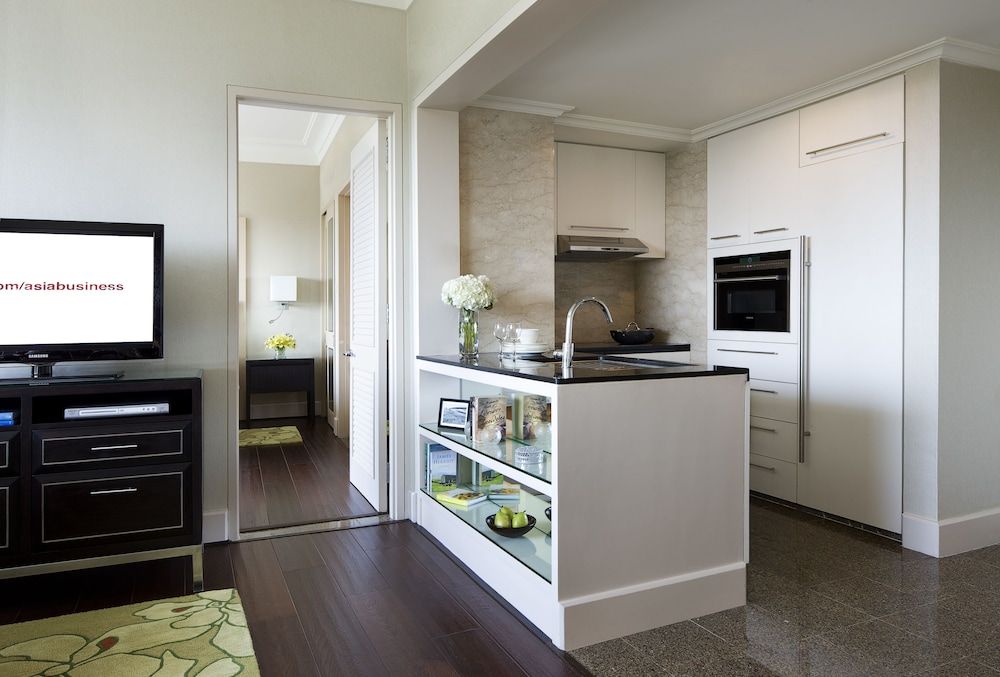 undefined Lakeside Chalet, Mumbai - Marriott Executive Apartments 5