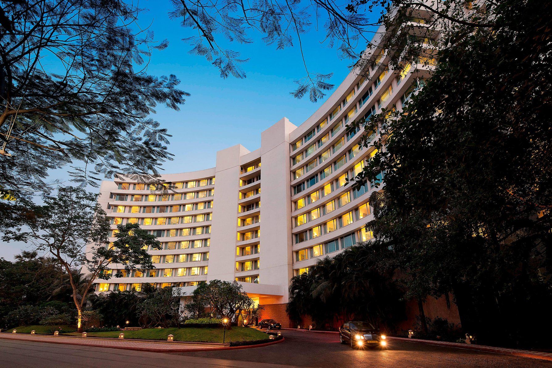 undefined Lakeside Chalet, Mumbai - Marriott Executive Apartments