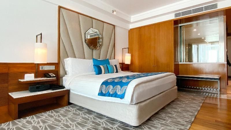 Deluxe Room, Multiple Beds (Pure)
