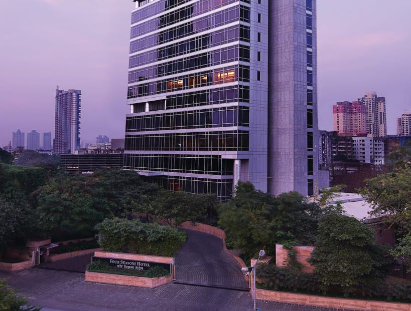 undefined Four Seasons Hotel Mumbai
