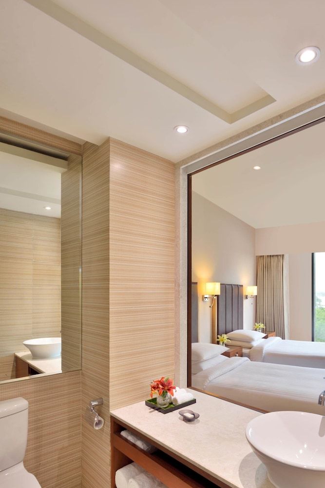 Courtyard by Marriott Hyderabad Superior Room, 2 Twin Beds 2