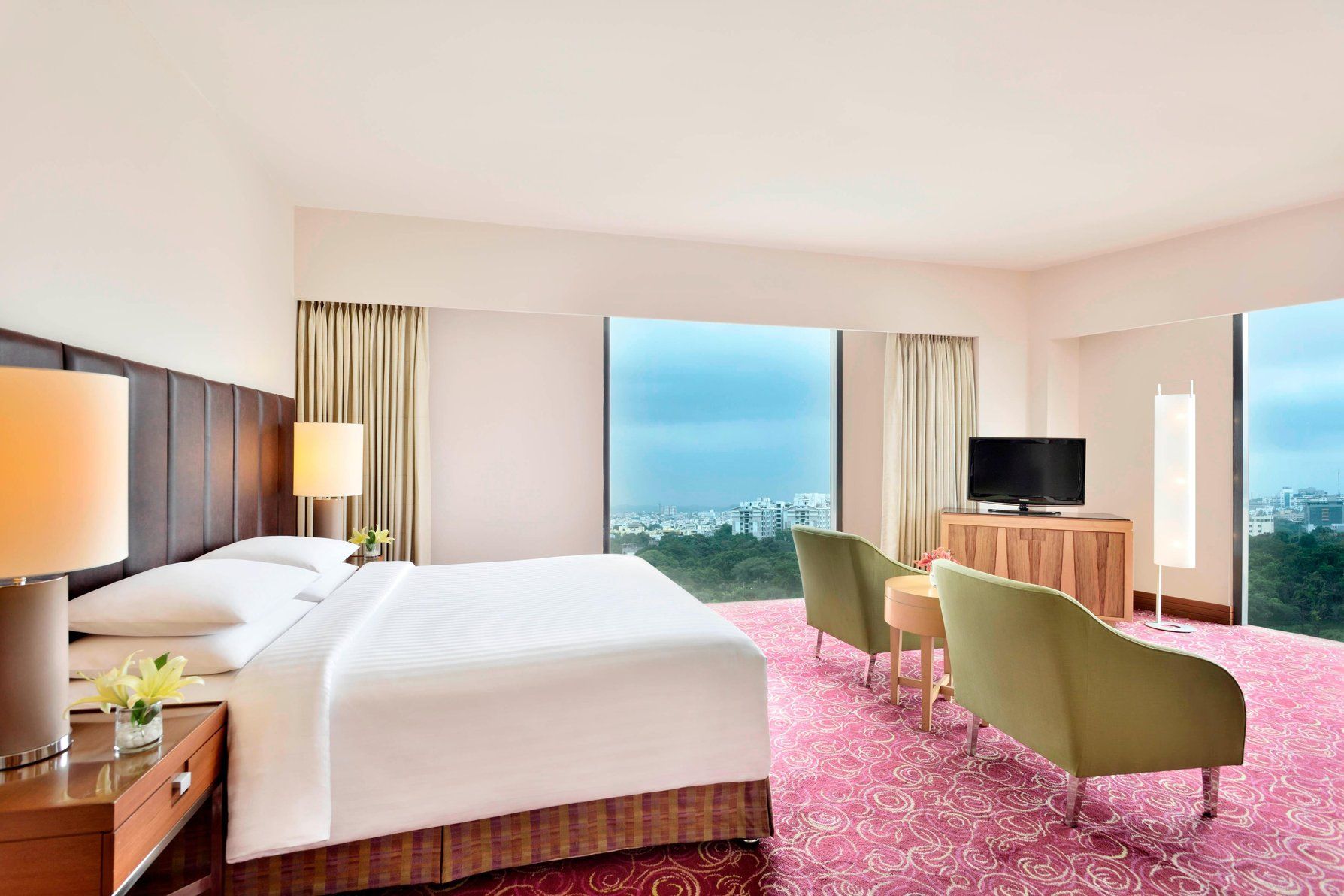 undefined Courtyard by Marriott Hyderabad 7