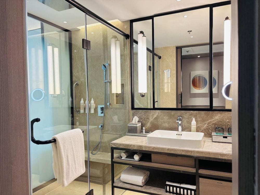 undefined Le Meridien Ahmedabad 8