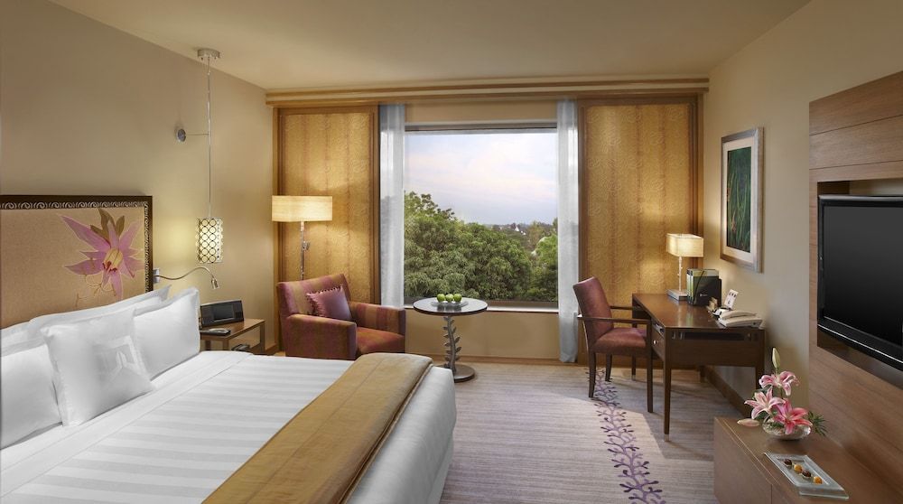 ITC Gardenia, a Luxury Collection Hotel, Bengaluru Room, 1 Queen Bed, Non Smoking, City View (Tower)