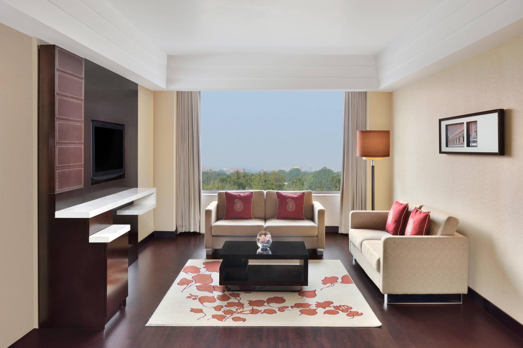 Deluxe Suite Living Room