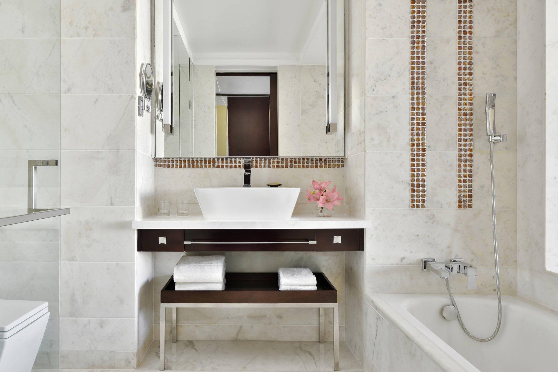 Executive Room Twin Bathroom