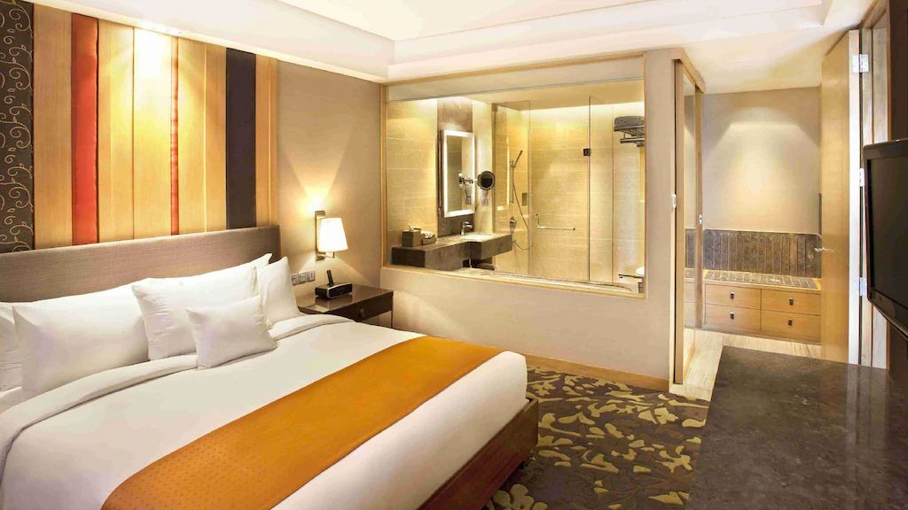 1 King Bed 1 Bedroom Suite