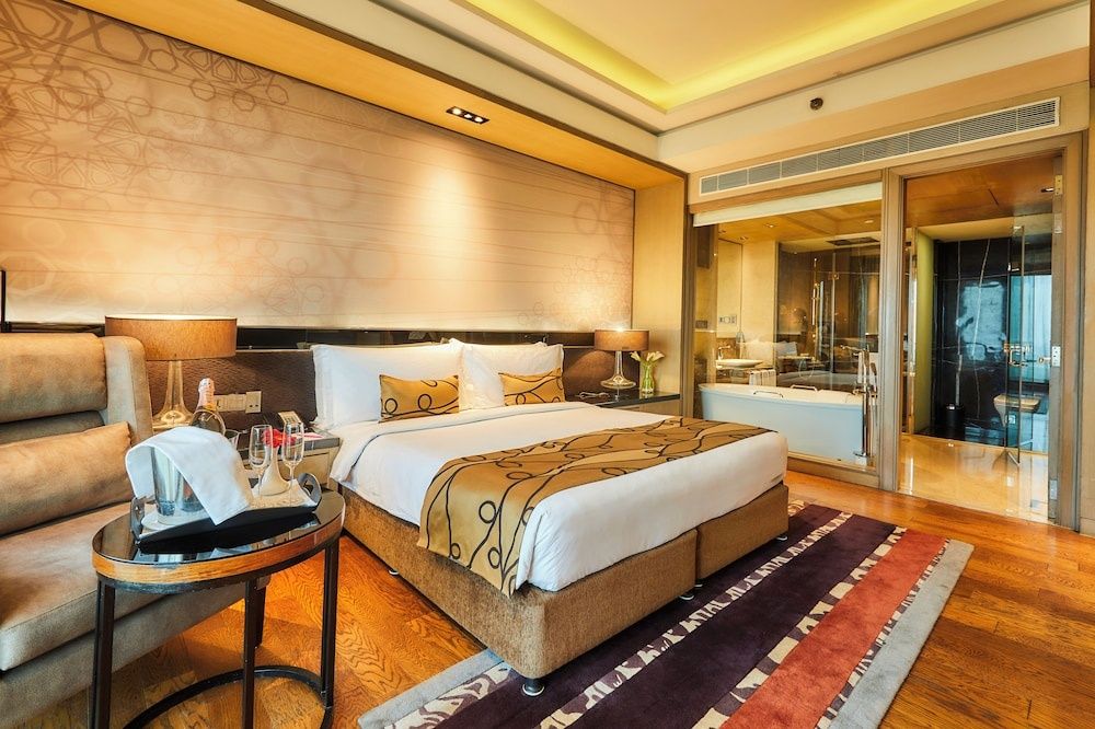 Crowne Plaza New Delhi Rohini, an IHG Hotel Standard Room, 1 King Bed, Non Smoking 4
