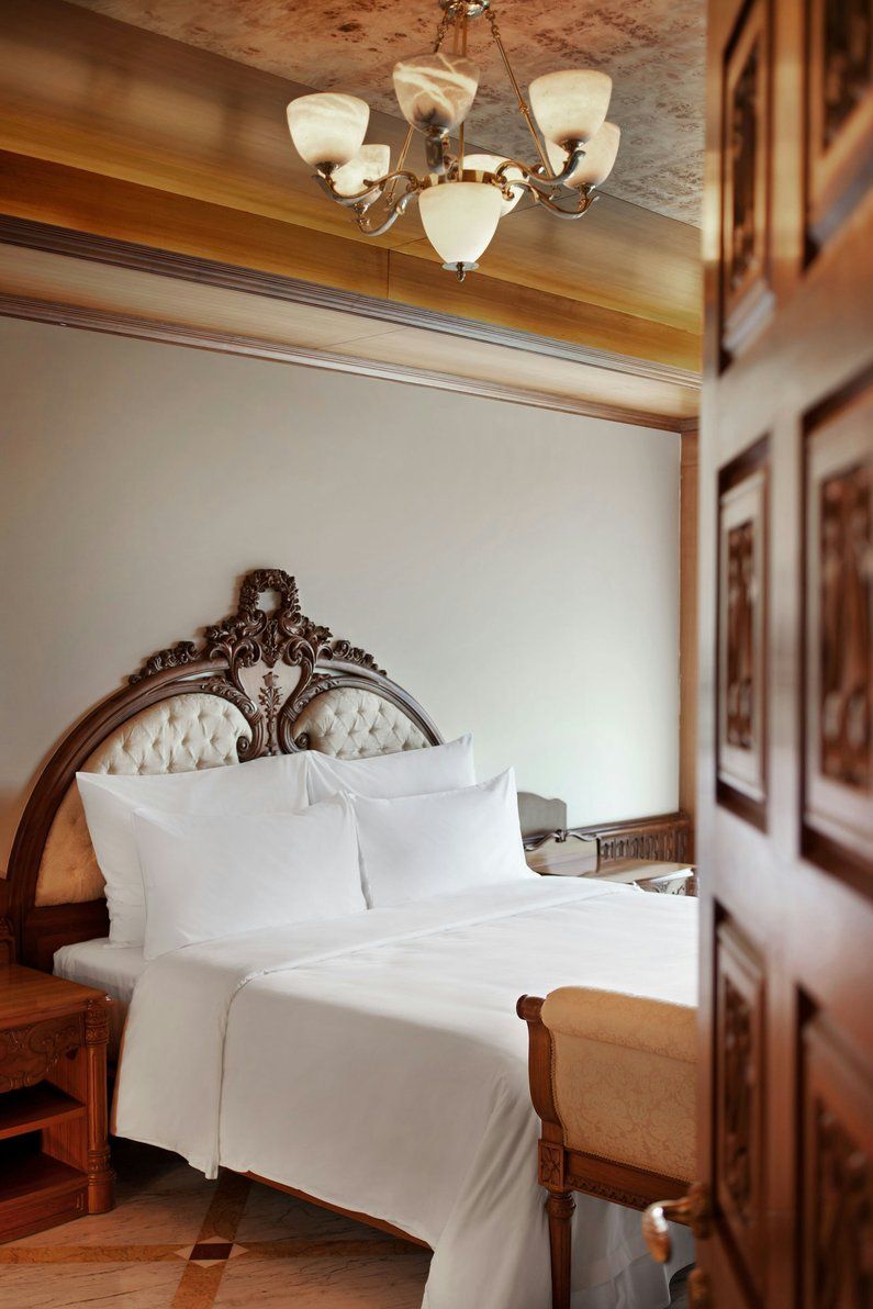 TamilNadu Suite, Club lounge access, 1 Bedroom Hospitality Suite, 1 King, City view, Top floor
