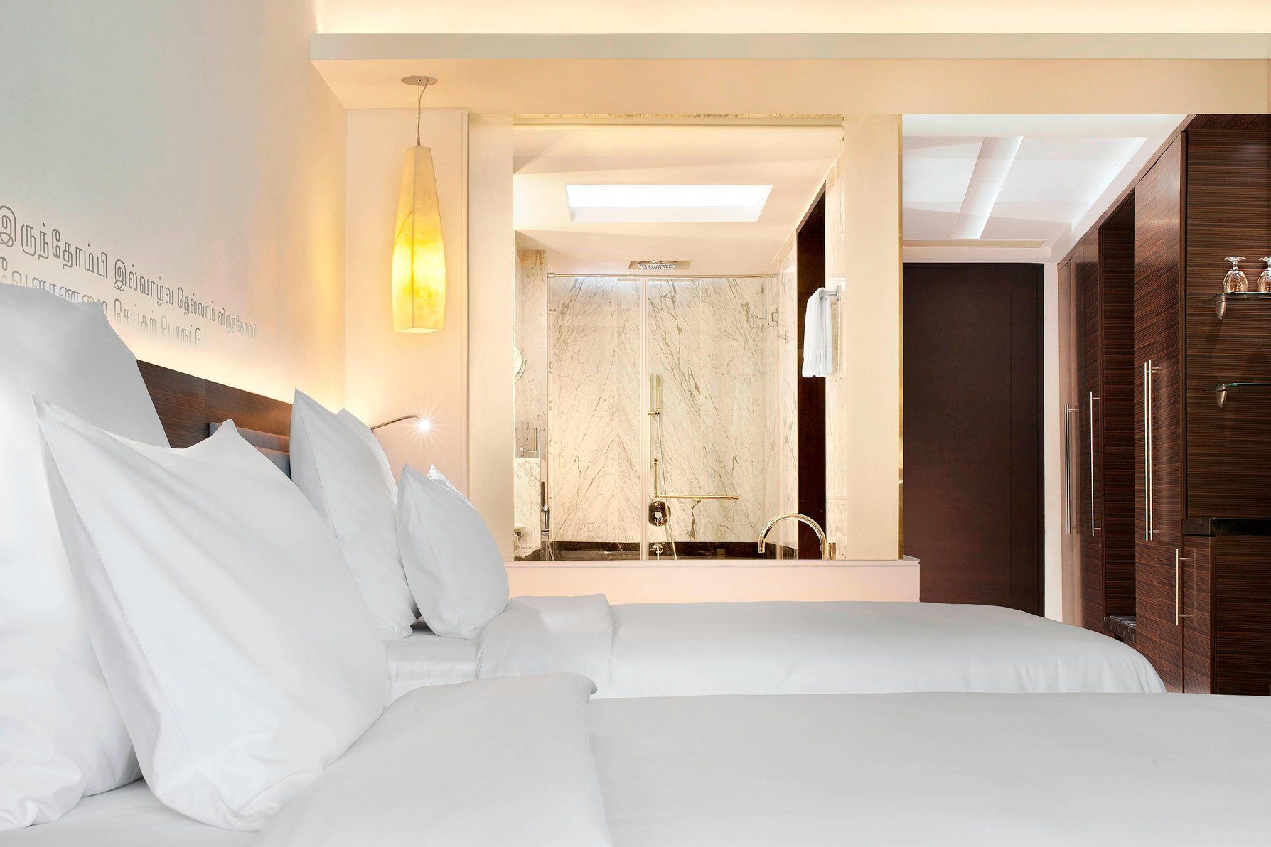 Guest room, 2 Twin, City view, Atrium Building